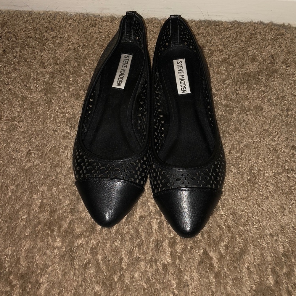 Steve Madden flats black